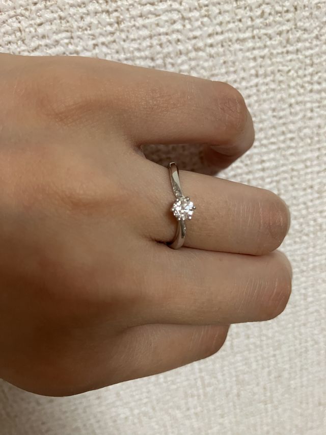 シンプルなデザインを選びました。何度見てもうっとりします。