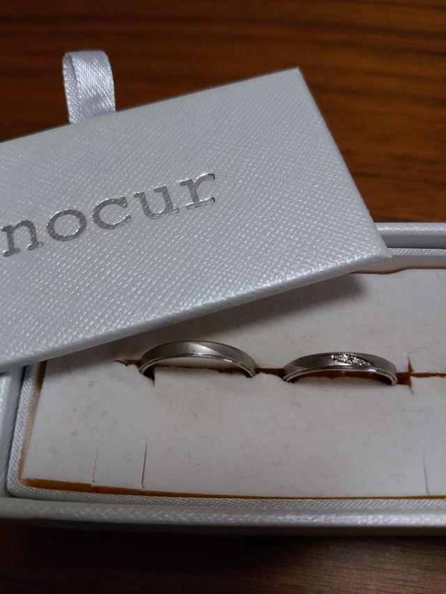 ノクルというブランドで、時計のシチズンが作る指輪です。