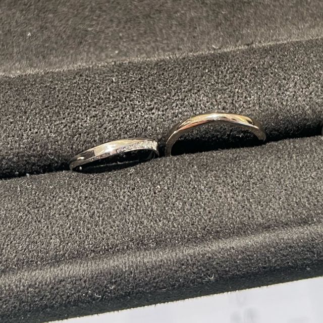 凛というデザインの結婚指輪
こちらを購入