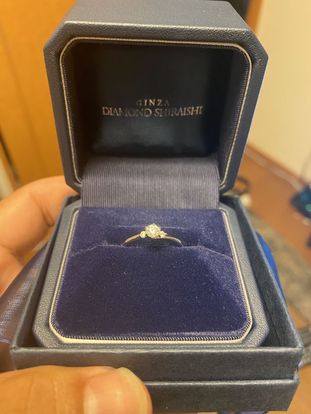 ダイヤモンド　
0.221カラット
グレード vvs1 H
