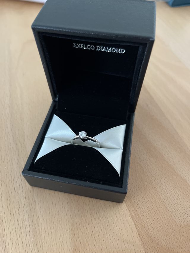 ダイヤがとても光っていて美しい