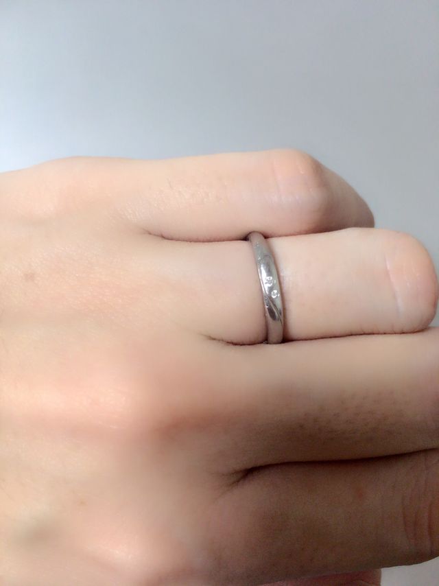 着けているところ、丸みがあるので邪魔にならないです