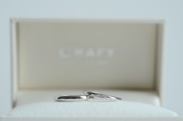 作製した指輪の写真を撮っていただいたもの