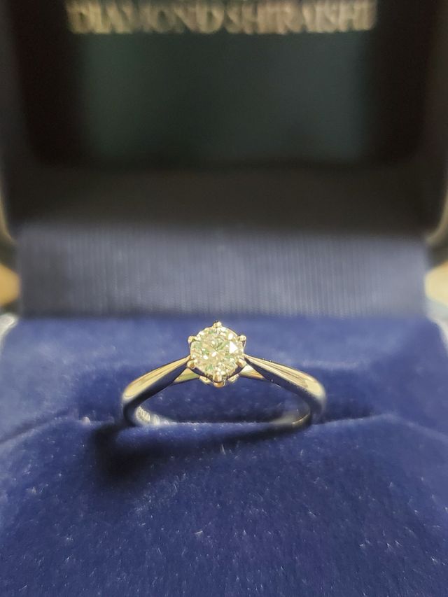 セントグレア
0.251カラット
アルティメイトスリースター