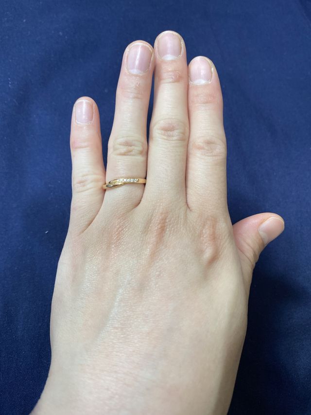 ウェーブのデザインが気に入りました。