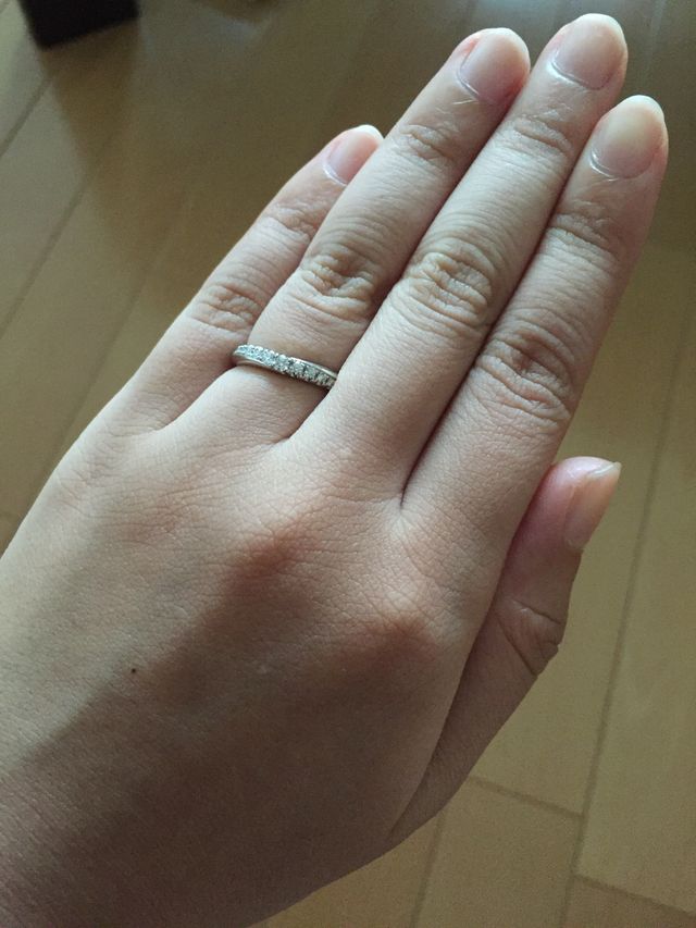 ダイヤがたくさんついててお気に入りです。