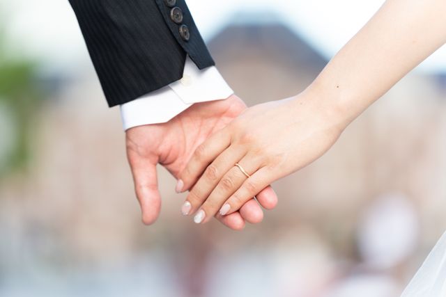 後撮りにて東京駅で撮影してもらいました