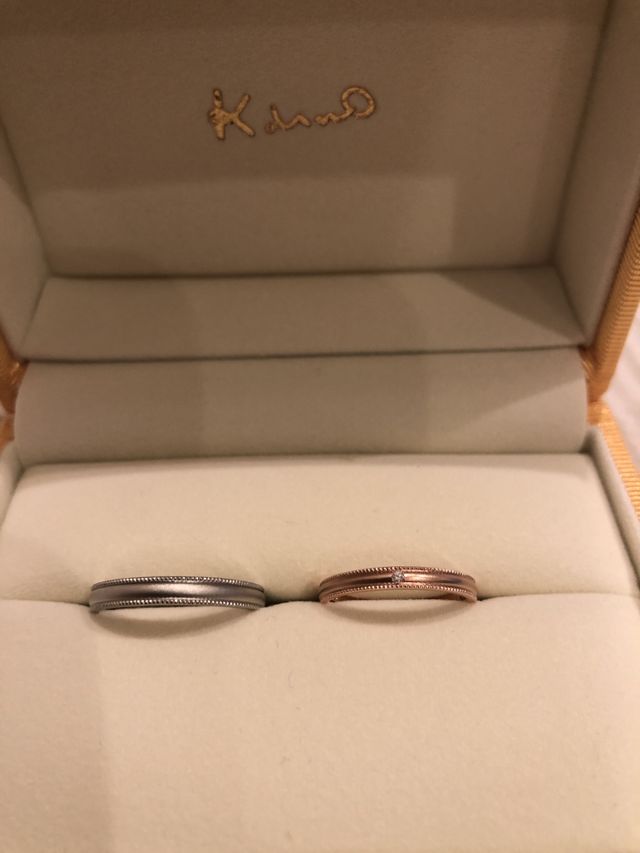 ミル打ちのデザインにしていただきました。