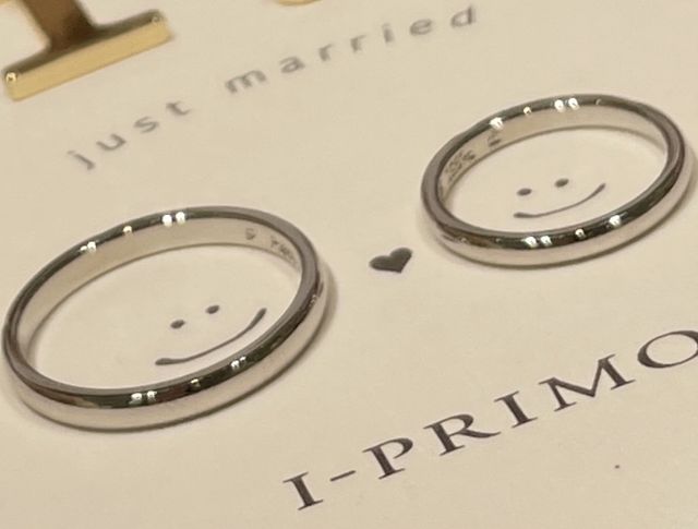 結婚指輪をペアで購入しました。