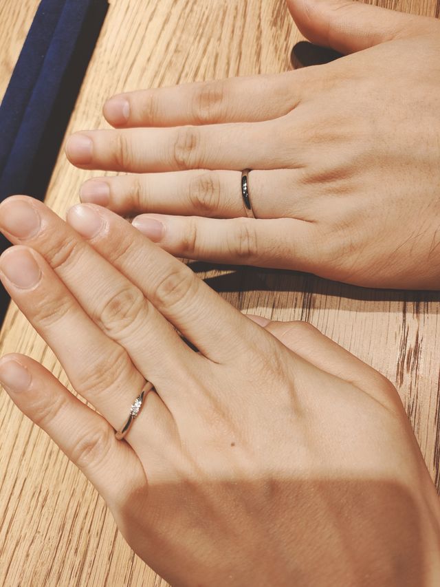 可愛さと大人っぽさを兼ね備えたデザインで気に入りました。