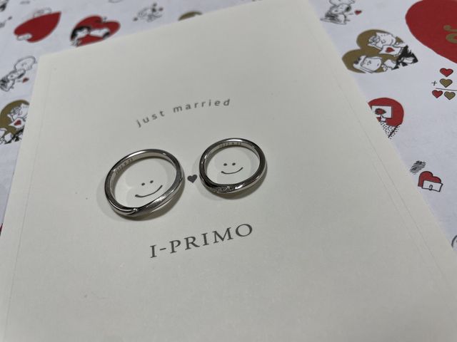 可愛い台紙を貰ったのでその上に乗せて取りました。