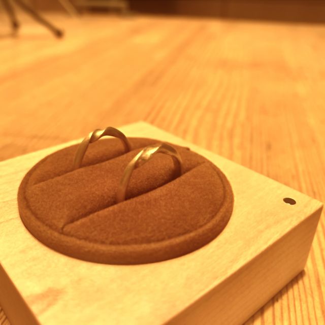 出来上がった後はこのBOXに入れてくれました。