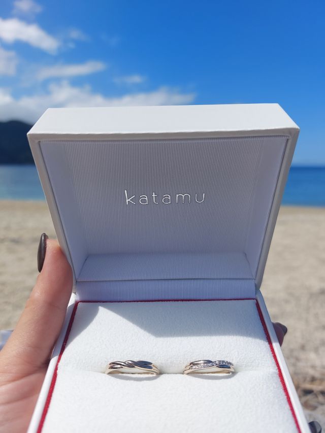 指輪が手元に来た日♡地元の海にて撮影しました！