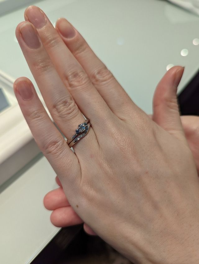 婚約指輪と結婚指輪のセット