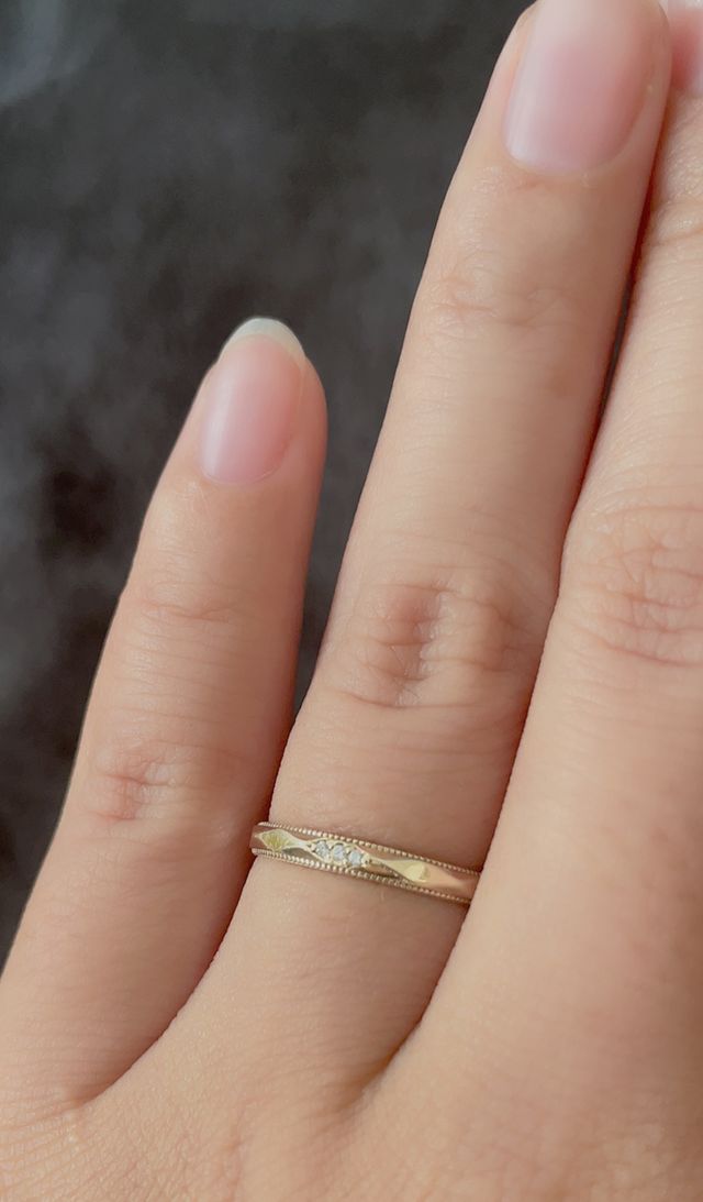 イエベなのでゴールドにしてよかったです。