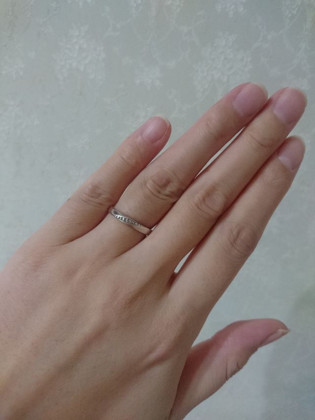 主人に購入してもらった思い出の婚約指輪