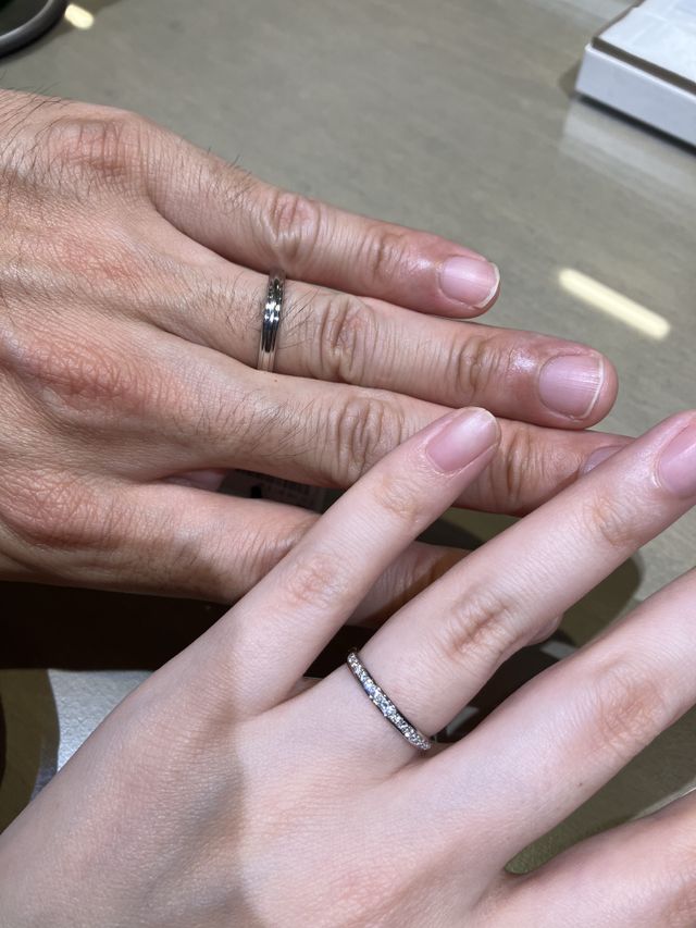 ハーフエタニティの指輪です
