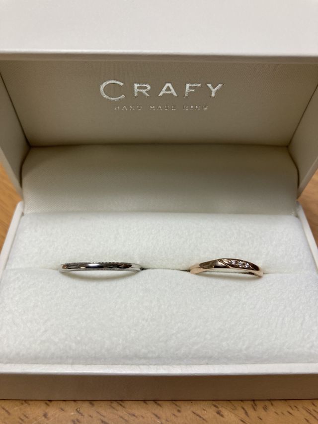 妻のものは湾曲させたため作りがいがありました