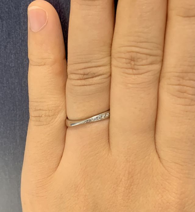 指輪のアップ写真です。