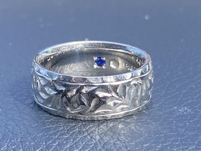 セミオーダーで
とっても気に入りました。