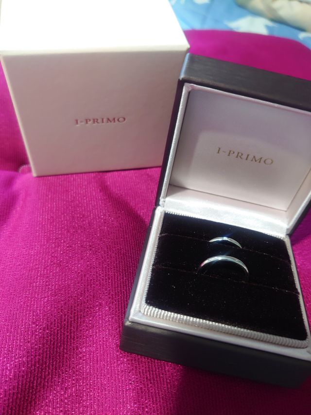 入れ物も可愛いくてSimpleで凄く素敵な指輪です。