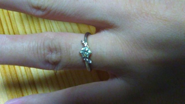 ピンクダイヤがポイントです