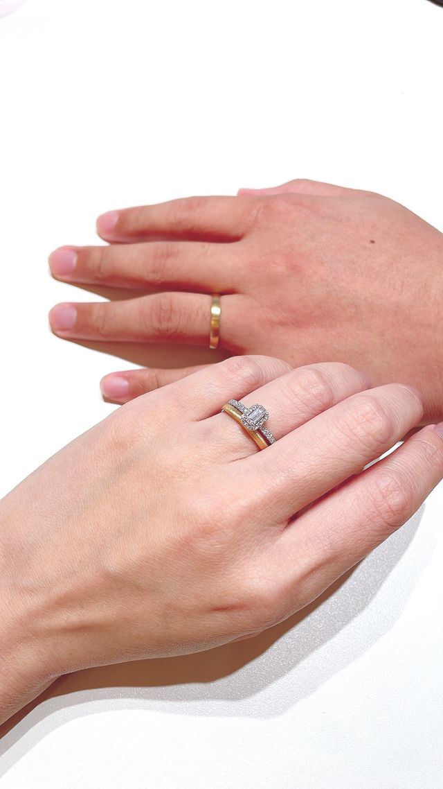 イエローゴールドのオーバル サティーン