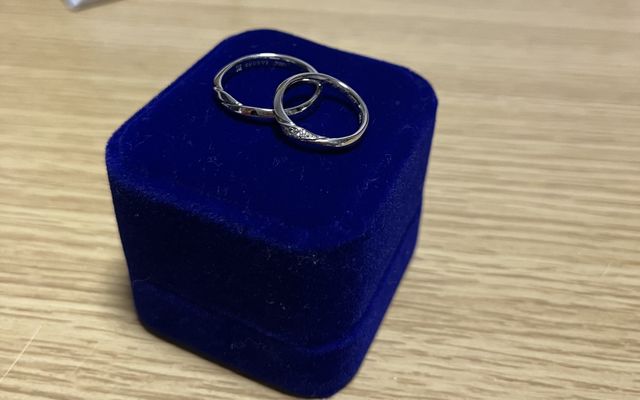 ウェーブタイプの指輪