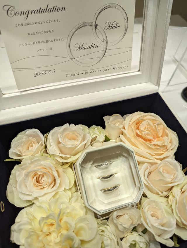 婚約指輪と結婚指輪