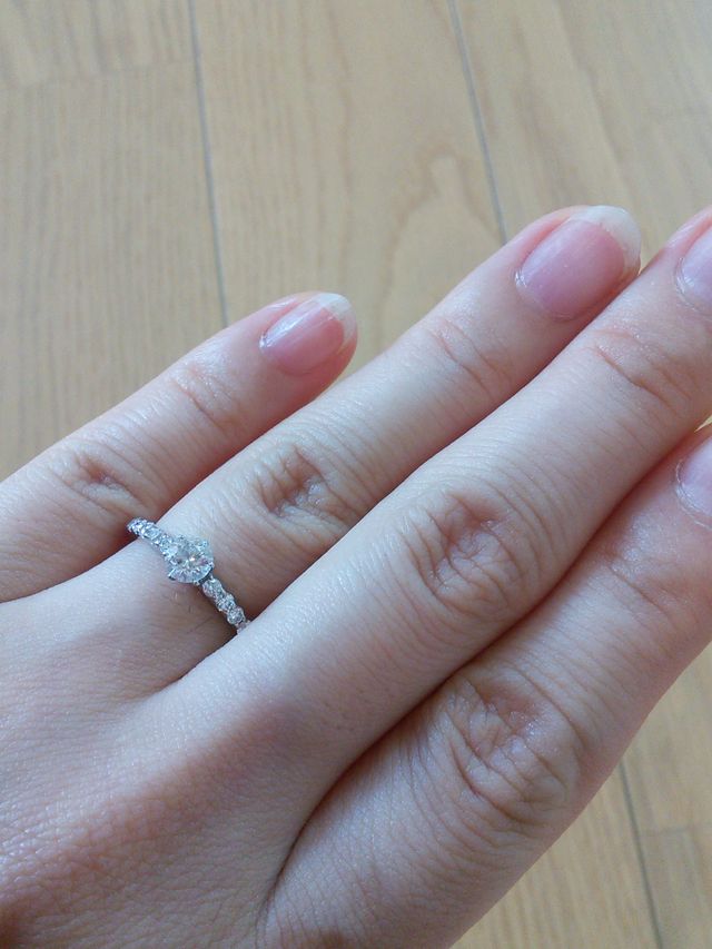 存在感のあるダイヤモンドです。