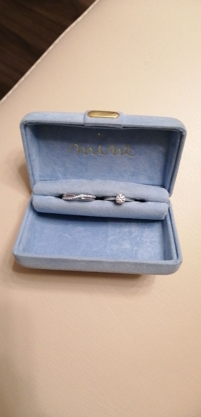 婚約指輪と結婚指輪