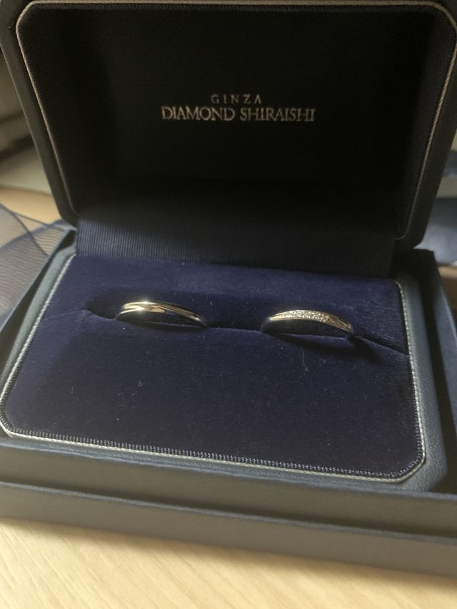 パートナーとペアで同じラインのものを選びました。