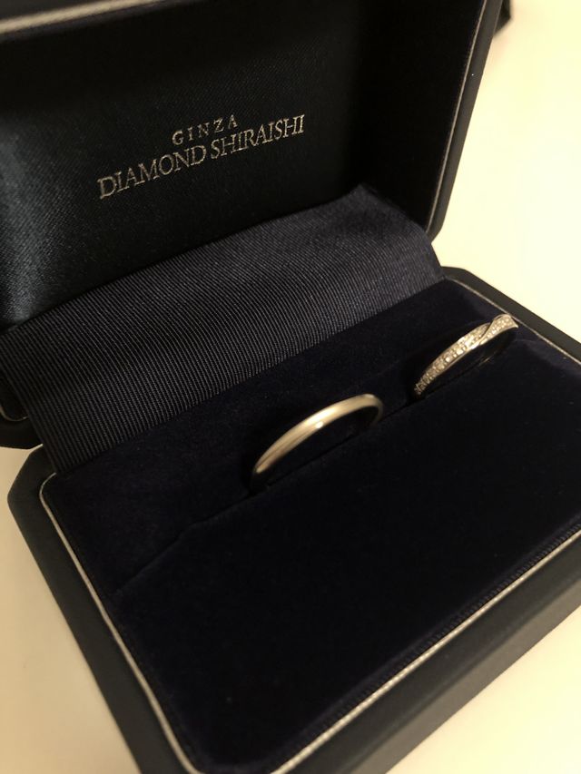 左ブーケ
右ジュノー