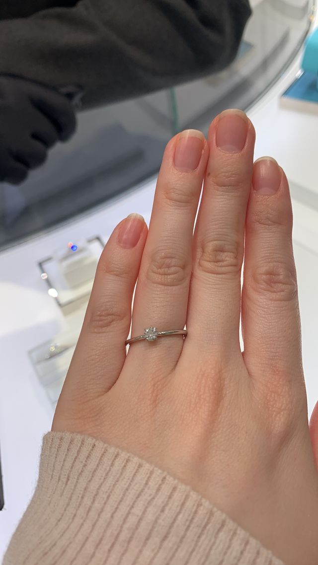 ティファニートゥルーラウンドカット