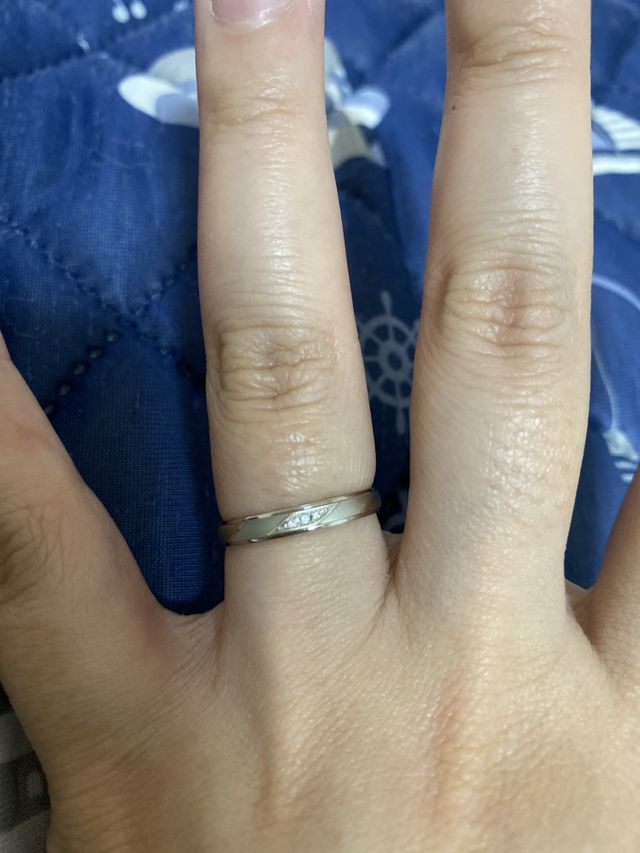 インセンブレの結婚指輪を選びました。