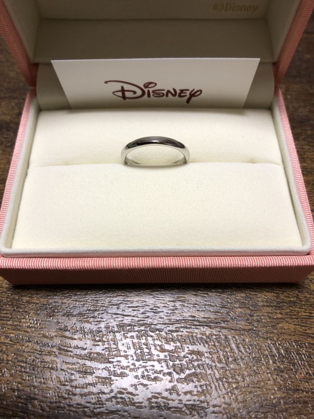 好きなキャラクターのデザインを内側に入れました