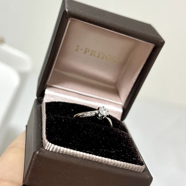 プロポーズ用とは別の小さい箱も可愛いです。