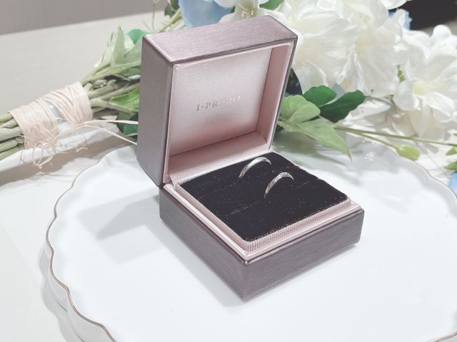 2人ともデザインあるものがいいと、これにしました！