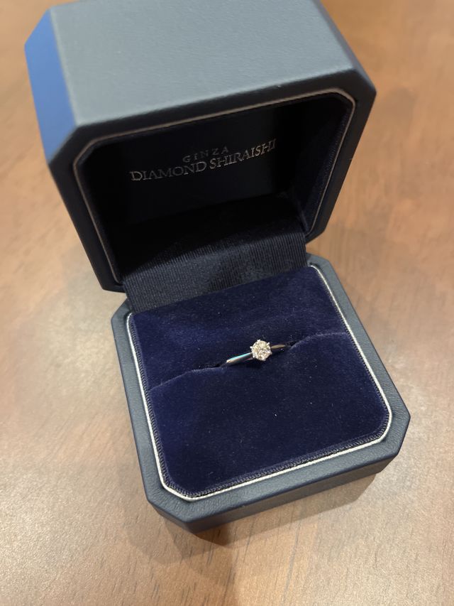 婚約指輪の写真です