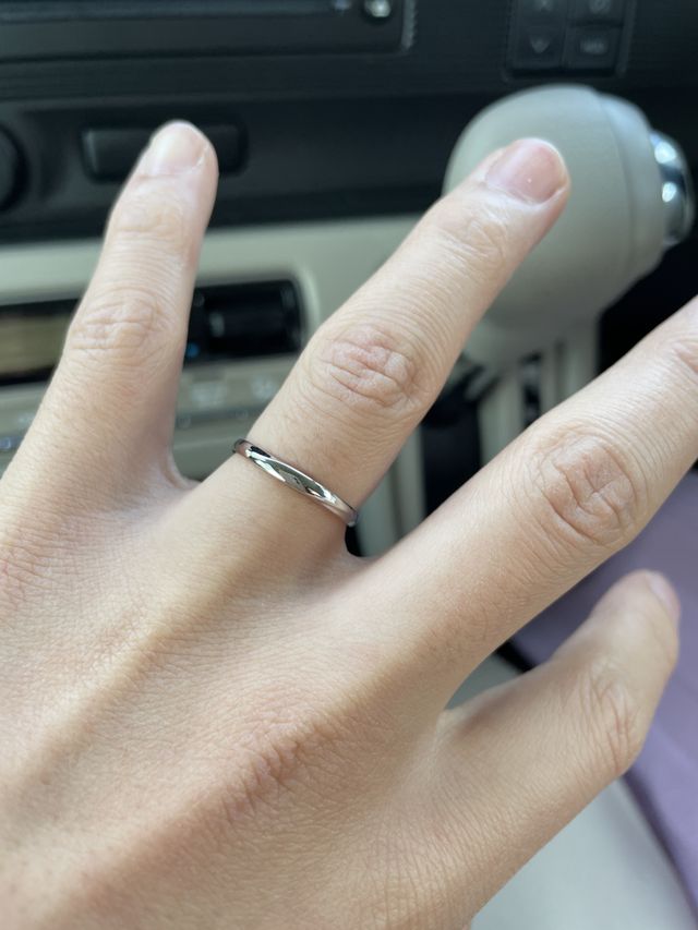 シンプルでつけやすいです。