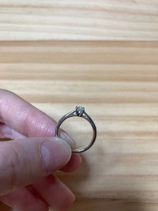 横から見た時のデザインがスタイリッシュな感じでお気に入り