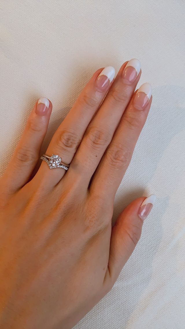 定番のダイヤモンドリングです