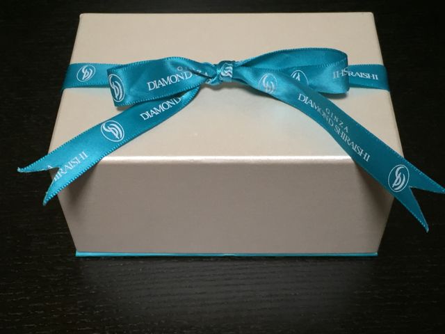 ケース！ブルーのリボンがかわいいです♡