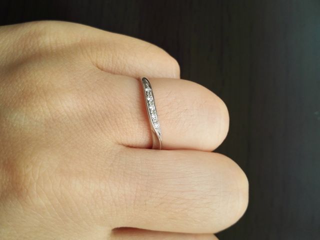 角度によって見えかたが違います