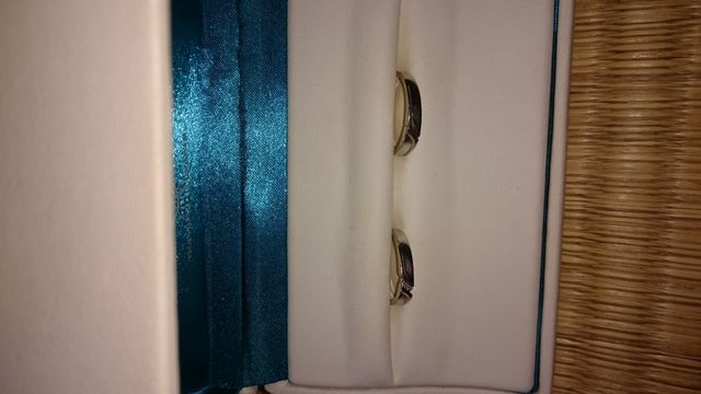 シンプルなデザインが気に入ってます。