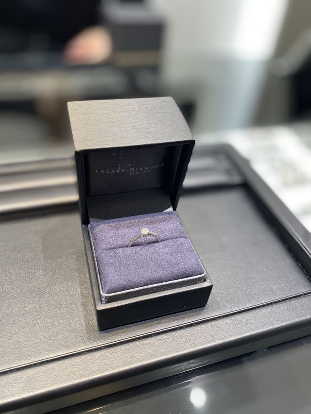 ワンストーンで綺麗に輝いていました！