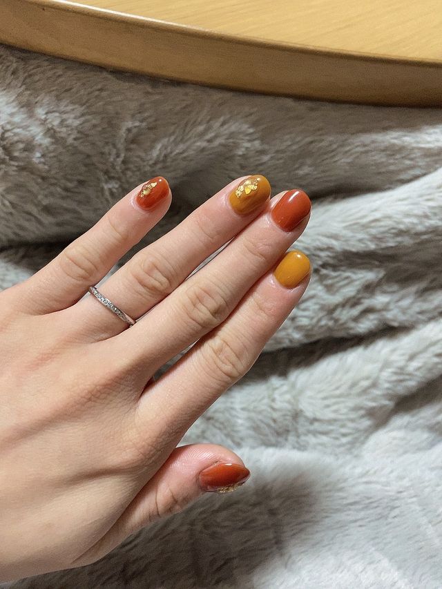 ダイヤが埋め込まれてるのとねじれているデザインがお気に入り！