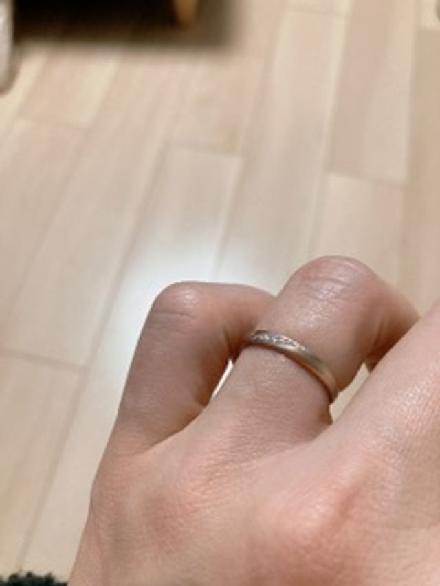 派手すぎず、肌馴染みが良くて気に入りました。