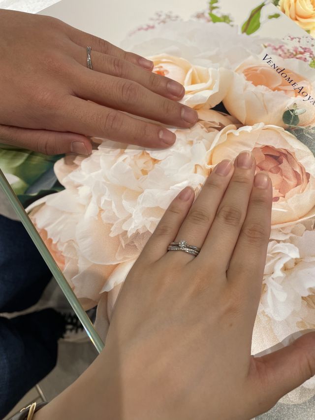 ペア感がある波形のデザイン！