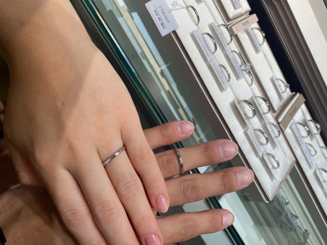 アイプリモのケイローンという種類の結婚指輪です